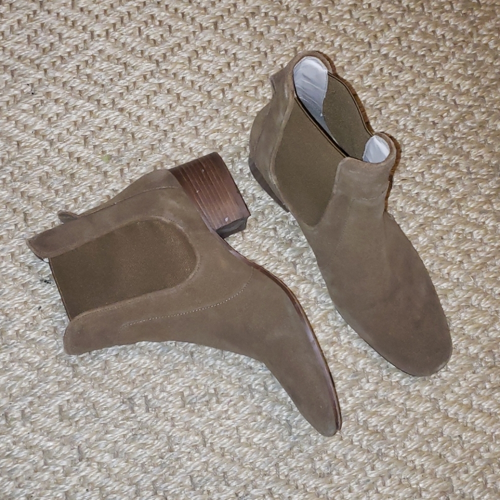 Zara browm suede booties size 7